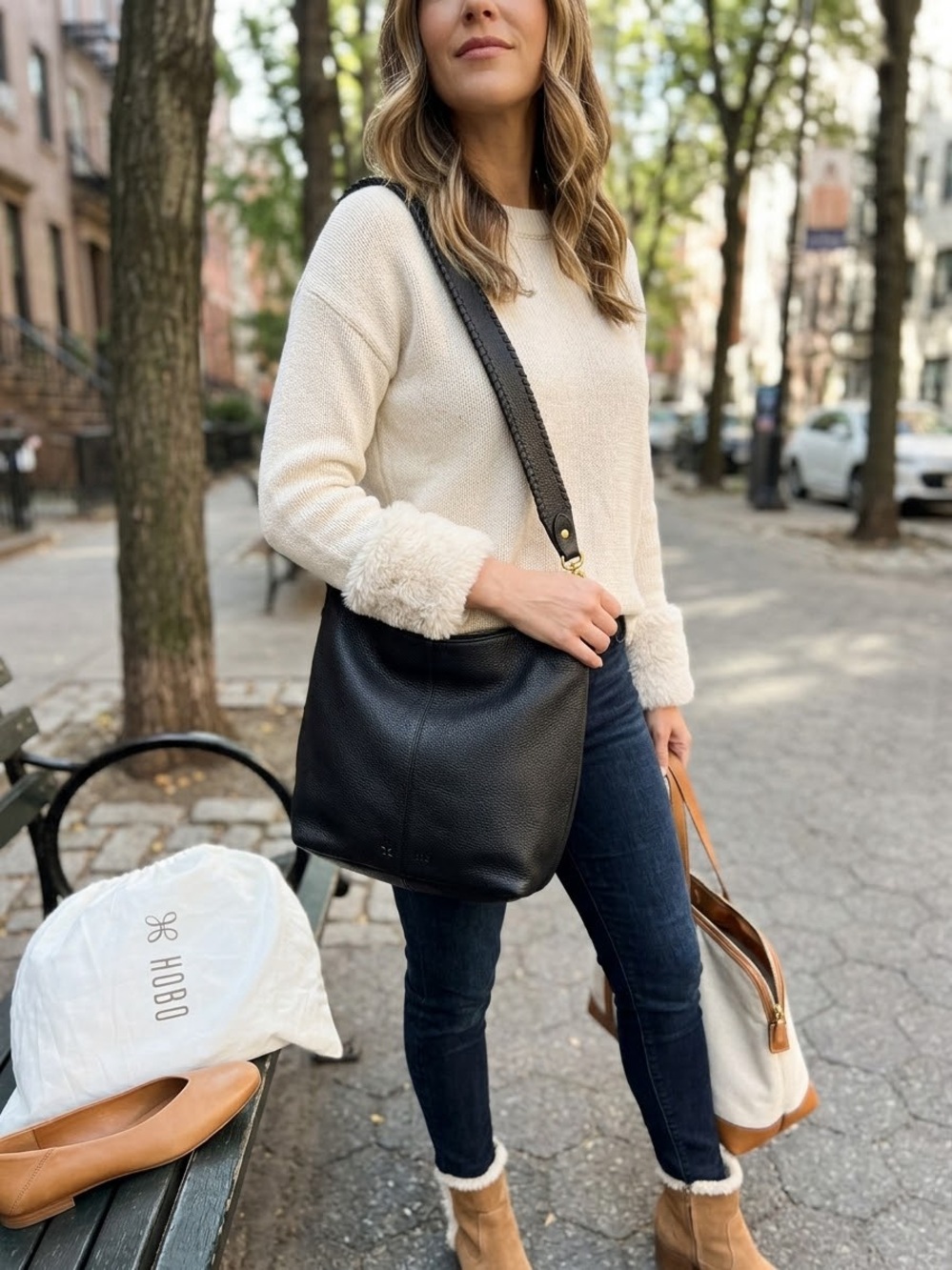HOBO Black Pebbled Leather shoulder/ crossbody Bag with Gold Hardware